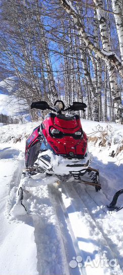 Brp skidoo summit X 850 G5 expert