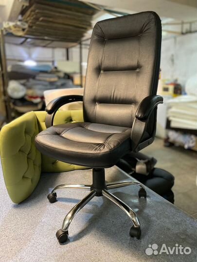 Компьютерное кресло