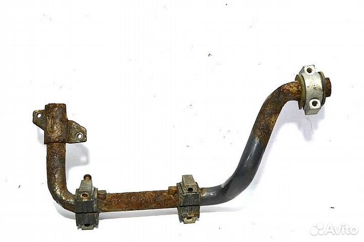 Кронштейн воздушного фильтра volvo FH (01.12)