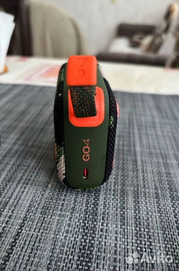 JBL go 4