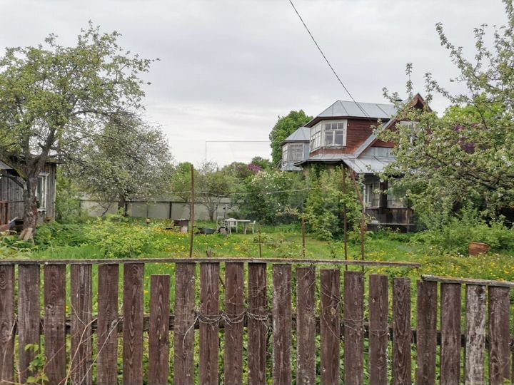 Дом 100 м² на участке 8 сот.