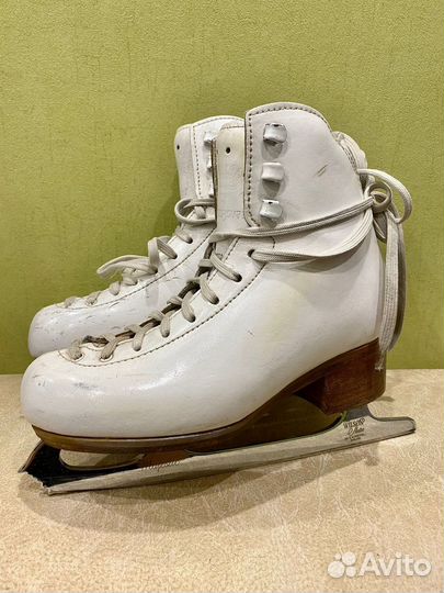 Фигурные коньки Risport excellence, размер 210