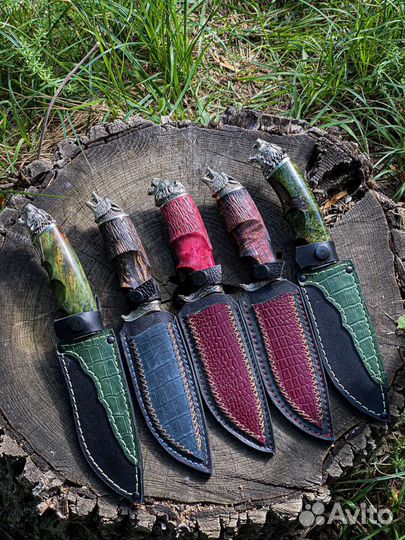 Нож из дамасской стали