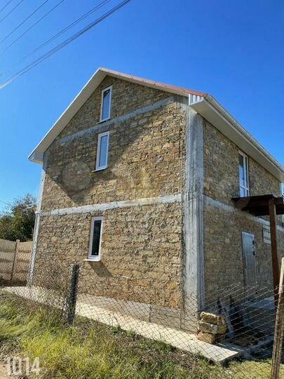 Дом 100 м² на участке 5 сот.