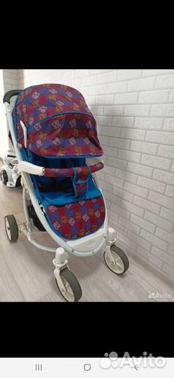 Прогулочная коляска