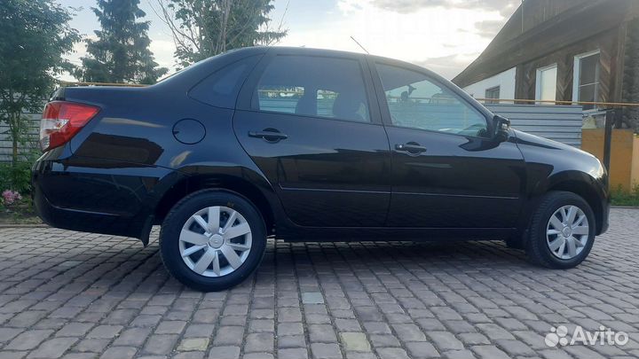 LADA Granta 1.6 МТ, 2023, 20 км