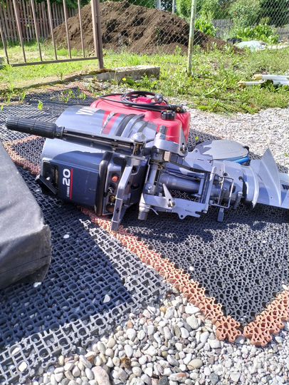 Надувная лодка с мотором Yamaha 20