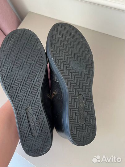 Кроссовки на танкетке, б/у, размер 36