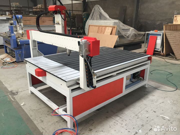 Фрезер с чпу 1200*1200 со столом по дереву