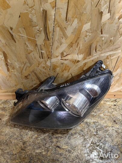 Фара Левая Опель Астра H бу Оригинал