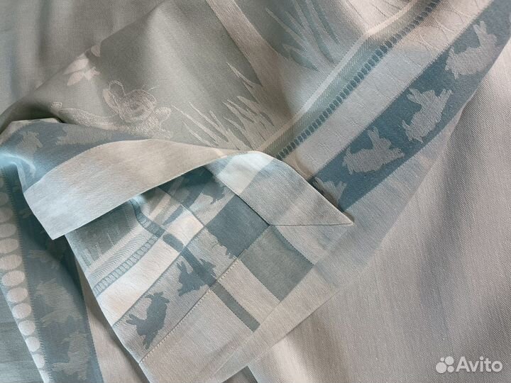 Скатерти кролики жаккард W.Sonoma