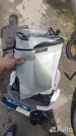 Коляска прогулочная + накидка для ног + от дождя