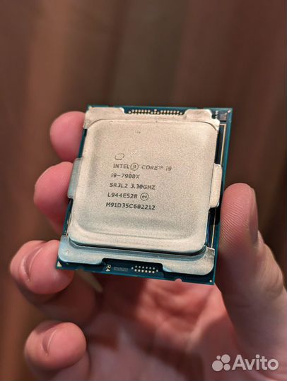 Процессор Intel core i9 7900x