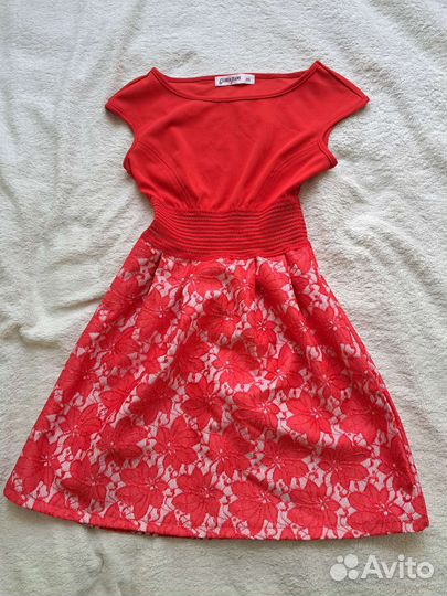 Платье праздничное XS