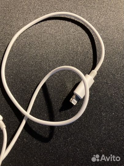 Наушники Apple EarPods с разъёмом Lightning