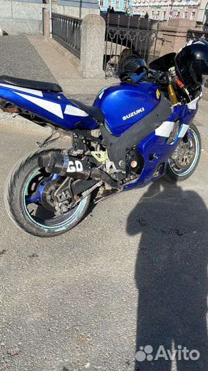 Suzuki gsx r 750