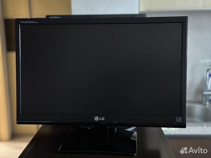 Монитор LG Flatron E 2241