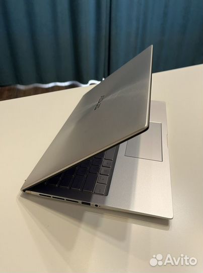 Asus ZenBook ux533ftc 1tb