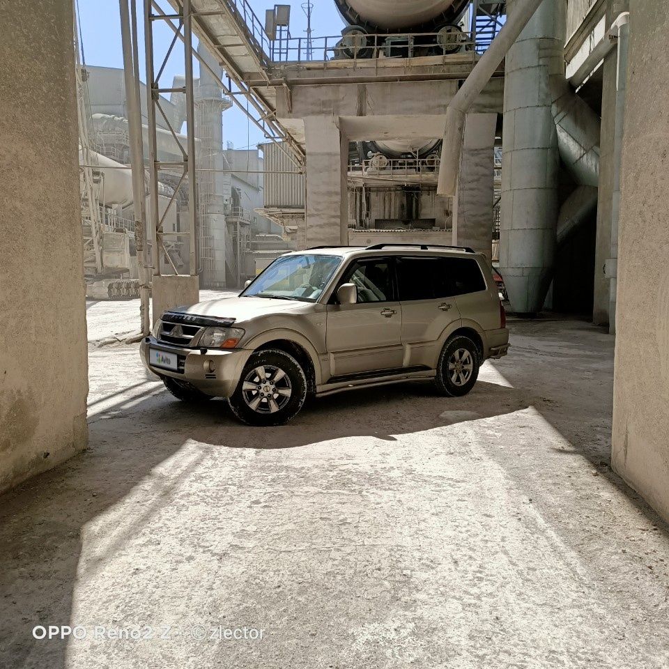 Mitsubishi Pajero: фото владельца