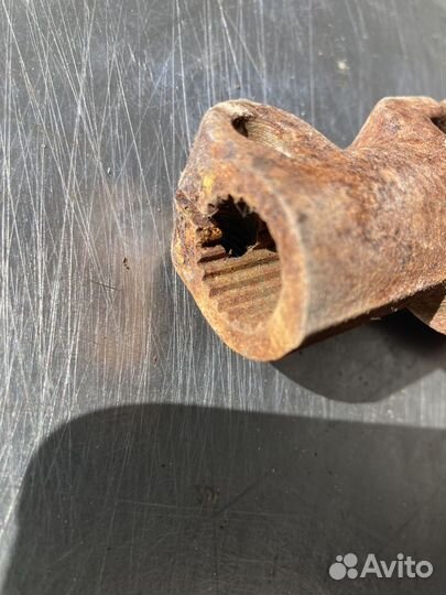 Рулевой карданчик Фольксваген golf 3