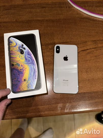 iPhone X, 256 ГБ