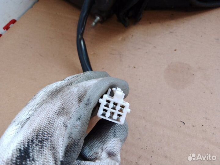 Зеркало боковое переднее правое Dodge Stratus 2004