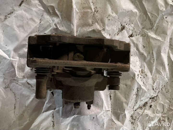 Суппорт тормозной Mazda 6 GG 2002-2007