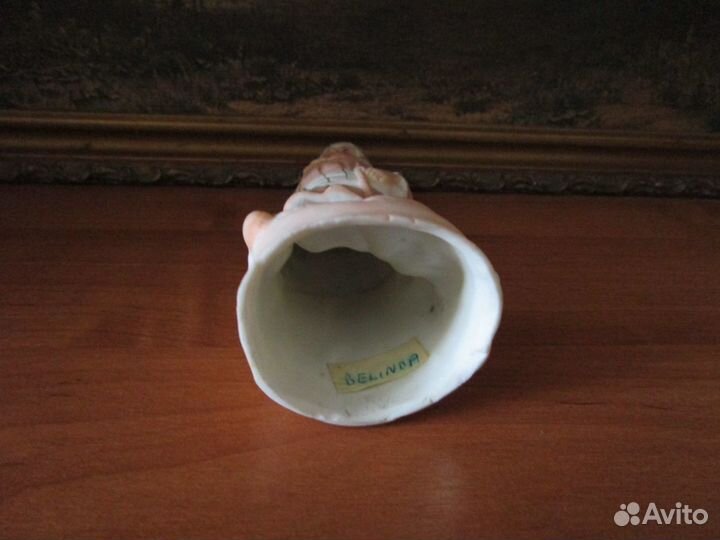 Статуэтка Мама с девочками Девочка со скакалкой