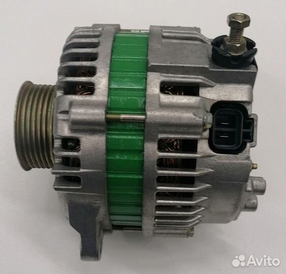 Генератор Infiniti QX4 23100-0W401