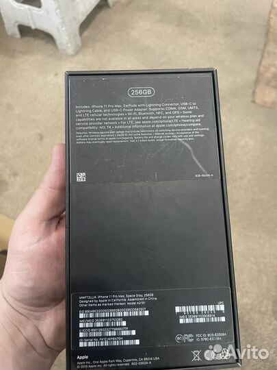 iPhone 11 Pro Max, 256 ГБ