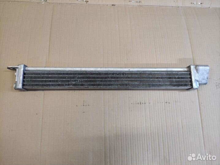 Радиатор масляный BMW E65 E66 735i 745i 760