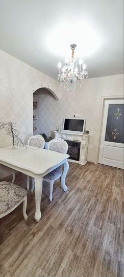 2-к. квартира, 57,6 м², 16/18 эт.