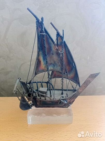 Шхуна-призрак. Серебро 925*.Настольный сувенир