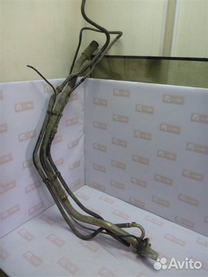 Горловина топливного бака Land Rover Discovery