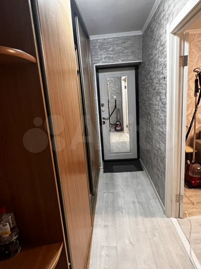 2-к. квартира, 53 м², 3/5 эт.