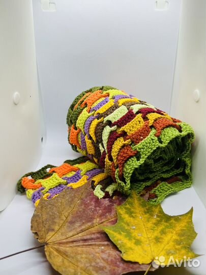 Шарф вязаный женский