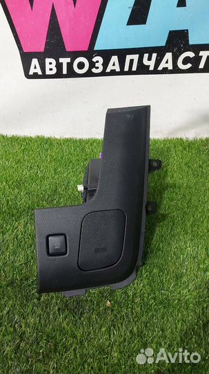 Бардачок Ford Mustang 6 S550 рест. 2020