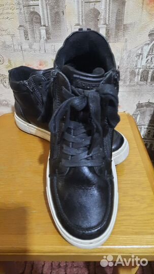 Ботинки демисезонные для мальчика 36