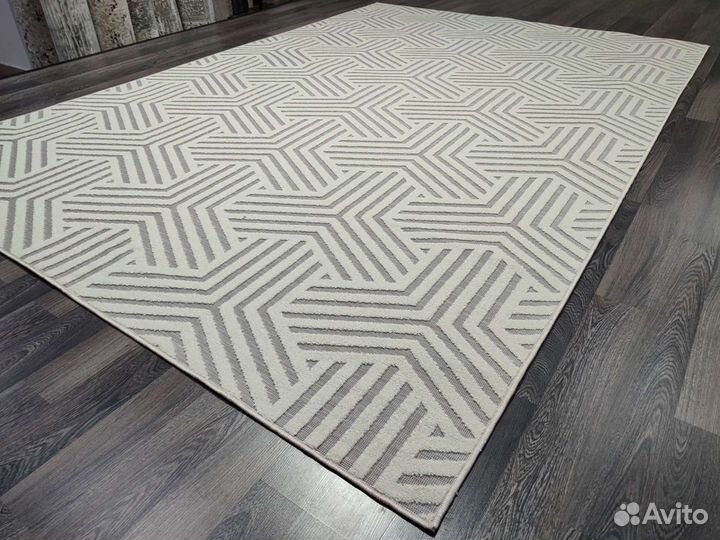 Ковёр 2х2.9 Современный