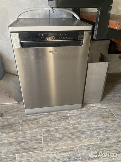 Посудомоечная машина whirlpool
