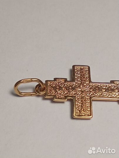 Золотой крестик 1,55 гр 585