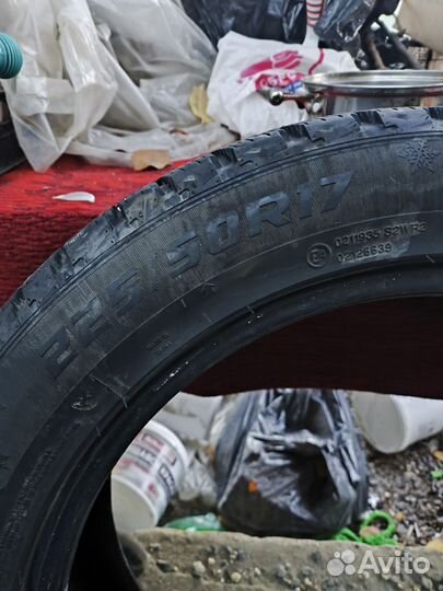 Powertrac Ice Xpro 25/50 R17 98S