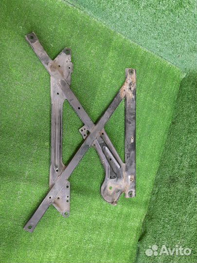 Балка подмоторная ауди a4b8