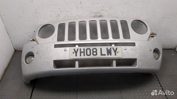 Бампер Jeep Patriot, 2008