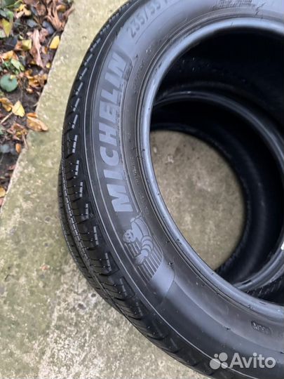 Michelin Primacy Tour A/S 235/55 R19