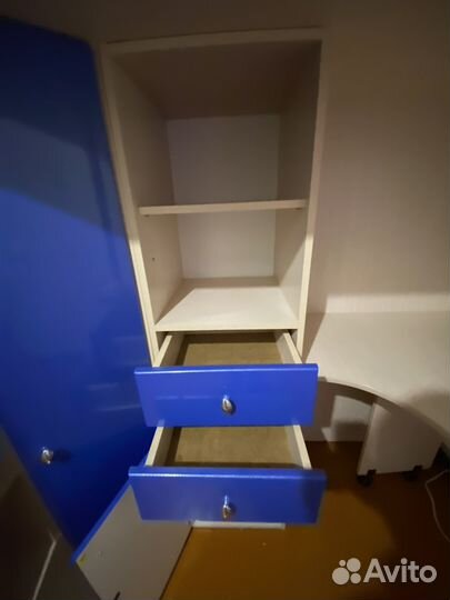 Кровать со шкафом