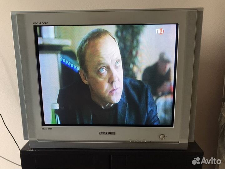 Телевизор Samsung plano CS-29m6ssq (29”)