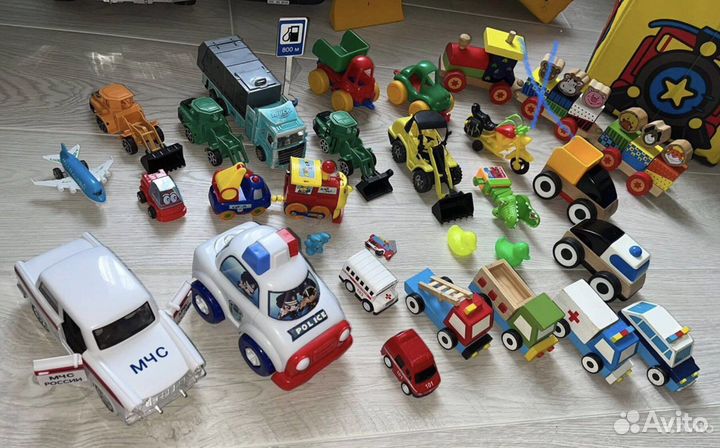 Машинки, деревянный конструктор, спецтехника