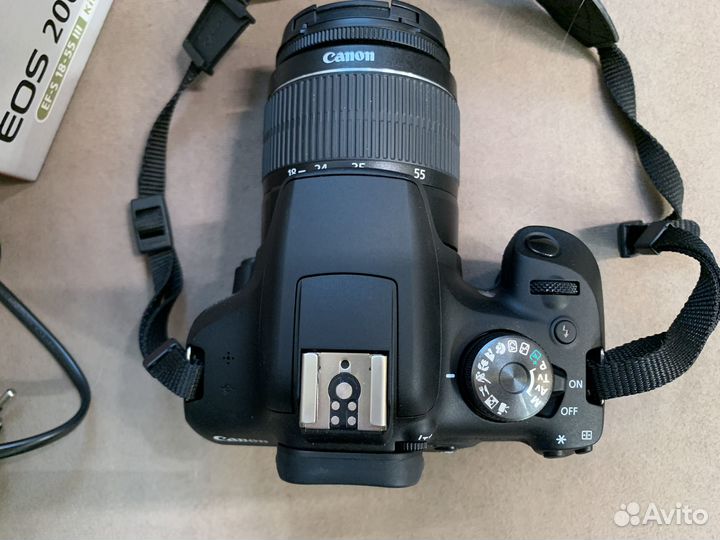 Фотоаппарат canon eos 2000d kit