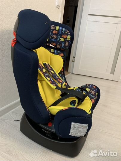 Детское автокресло siger